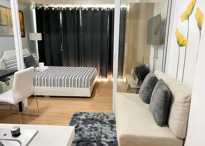Azure Staycation Magical Apartamento